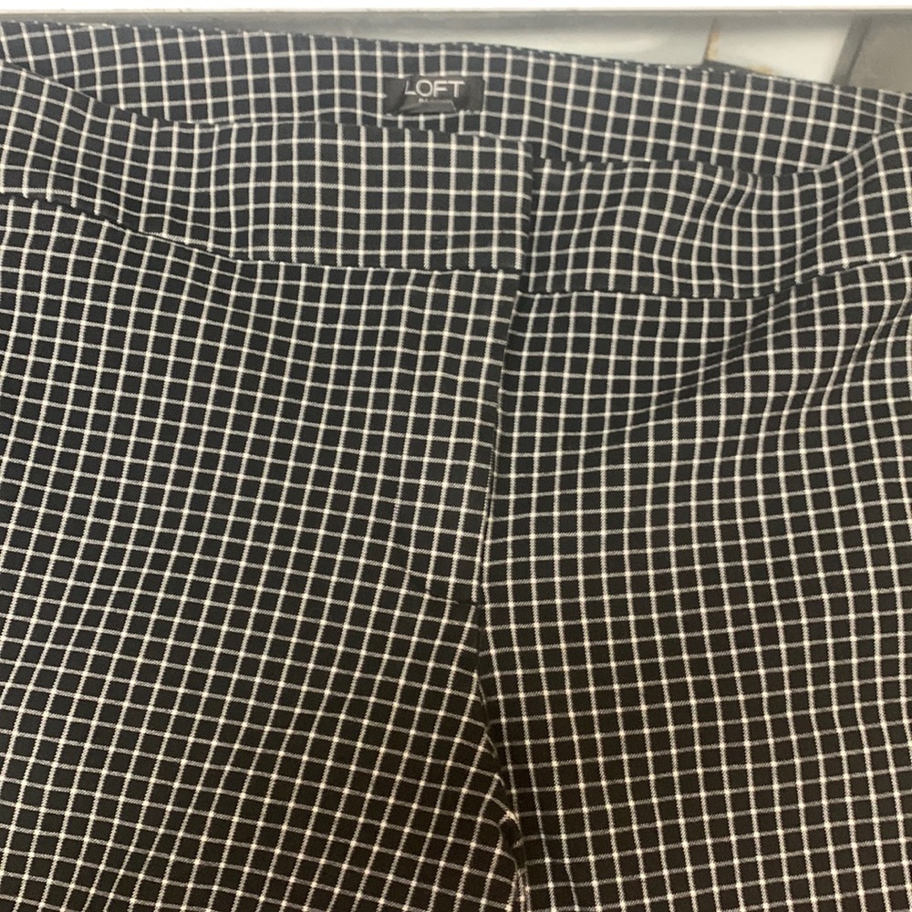 Cross striped cropped  pants from Loft Plus